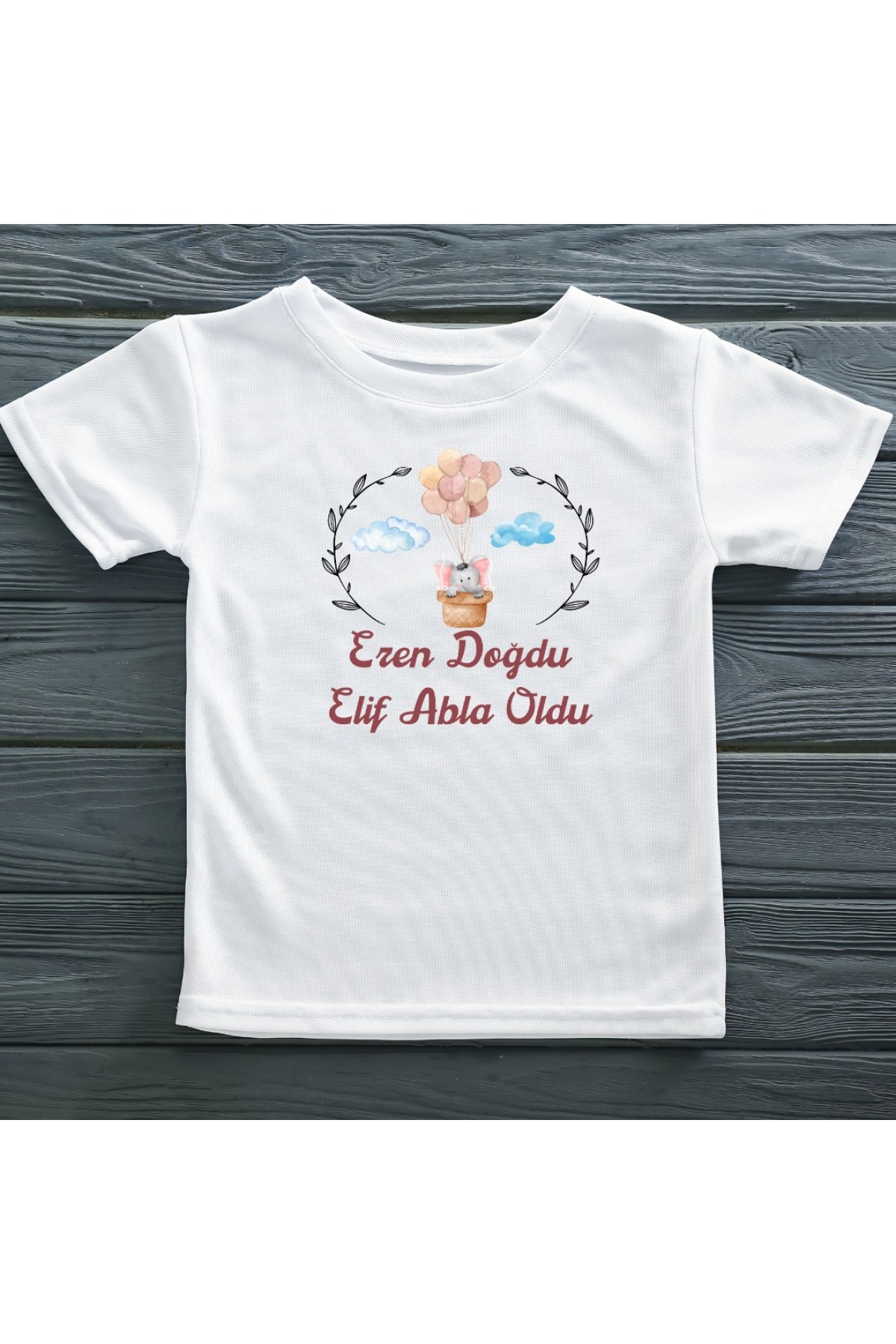 Abla Oldu Yazılı Kişiye Özel Çocuk Tişörtü