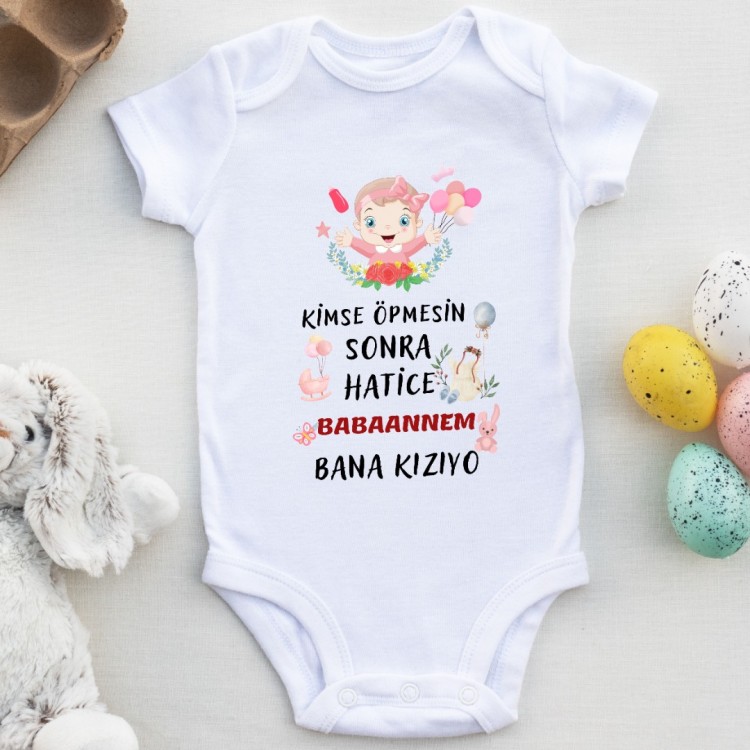Kimse Öpmesin Sonra Bana Kızıyor Yazılı Kız Bebek Zıbın
