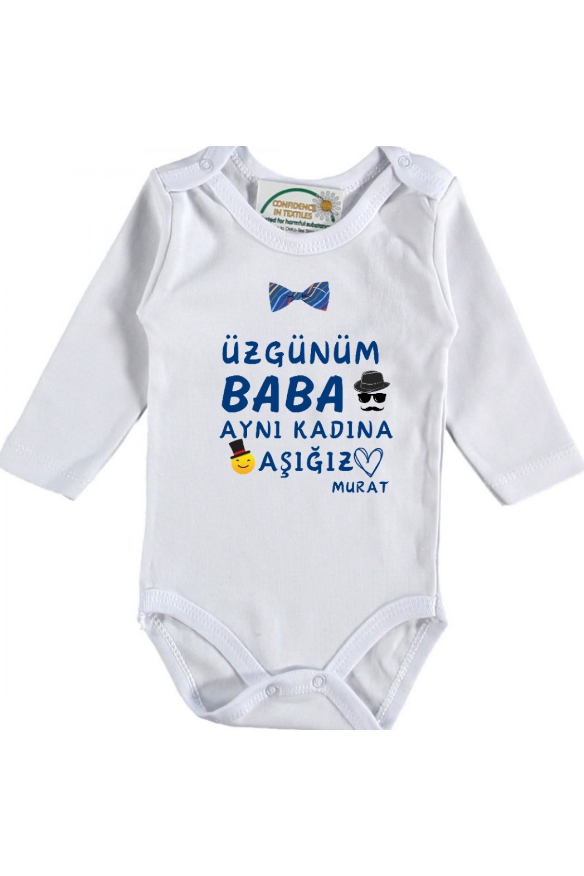 Üzgünün Baba Aynı Kadına Aşığız Yazılı Kişiye özel Erkek Bebek Zıbın