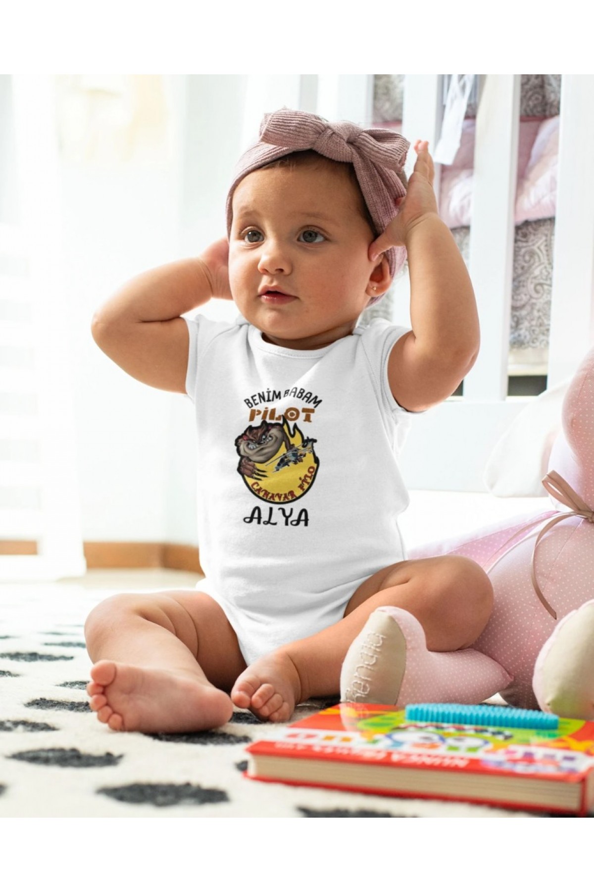 Benim Babam Pilot Yazılı Kişiye Özel Bebek Zıbın - %100 Pamuk Benim Babam Pilot Yazılı Kişiye Özel Bebek Zıbın - %100 Pamuk
