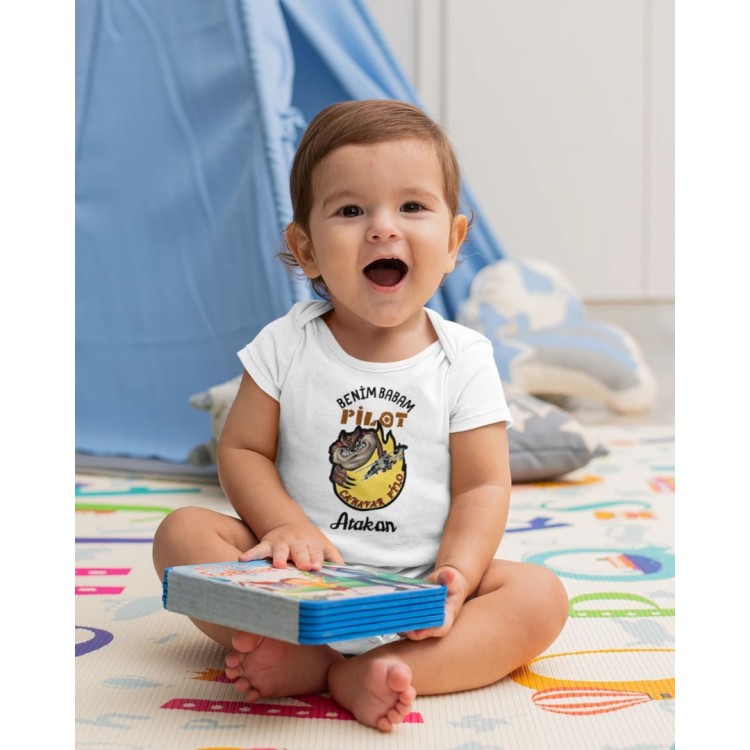 Benim Babam Pilot Yazılı Kişiye Özel Bebek Zıbın - %100 Pamuk
