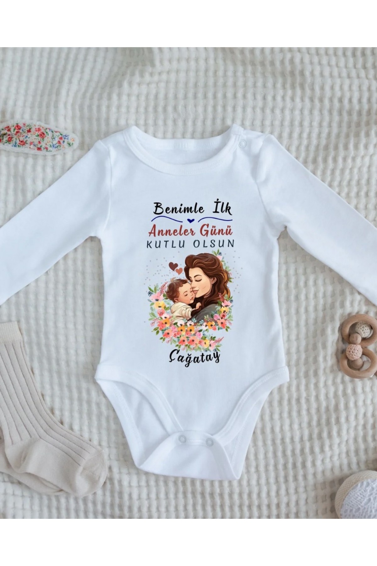 Benimle İlk Anneler Gününe özel Yazılı Kişiye özel Bebek Zıbın  - %100 Pamuk