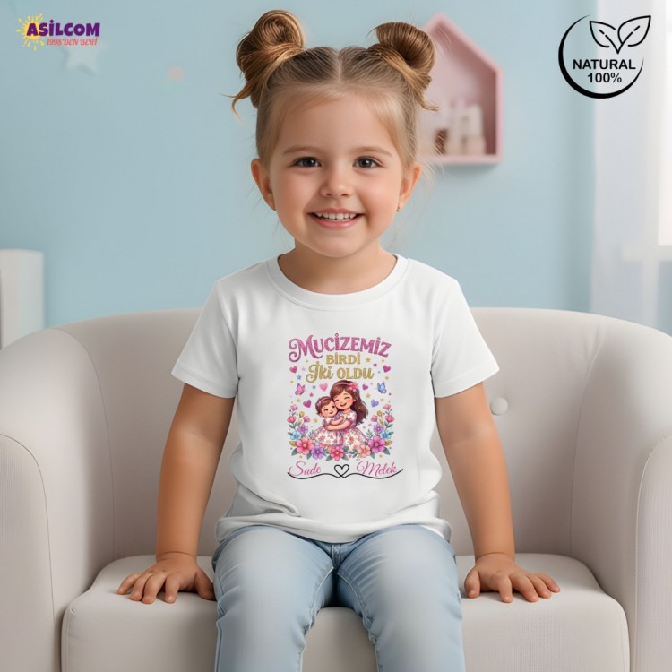 Kişiye Özel İsim Yazılı "Mucizemiz Birdi İki Oldu" Kız Kardeş Tişörtü